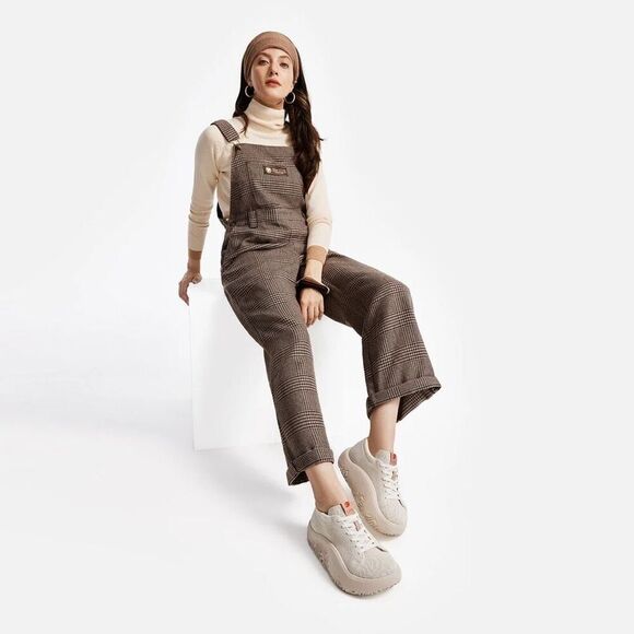 UIN Cream and Red Women's Sneakers - Picture 8 of 9